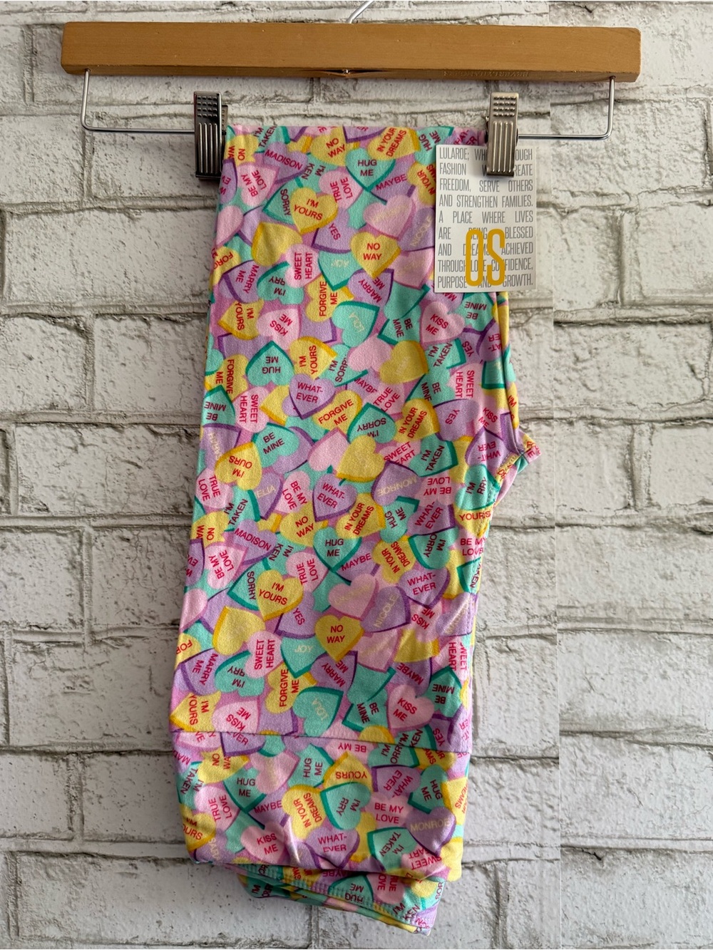 NEW!!! Sweethearts conversation hearts leggings size OS LuLaRoe Valentine’s Day